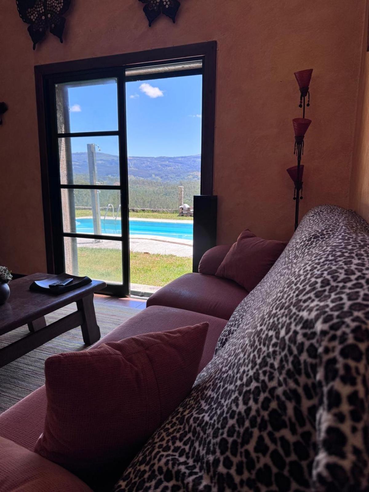 Casa 2 Habitaciones Con Piscina Y Cenador Al Aire Libre Comarca de Comarca de Pontevedra Buitenkant foto